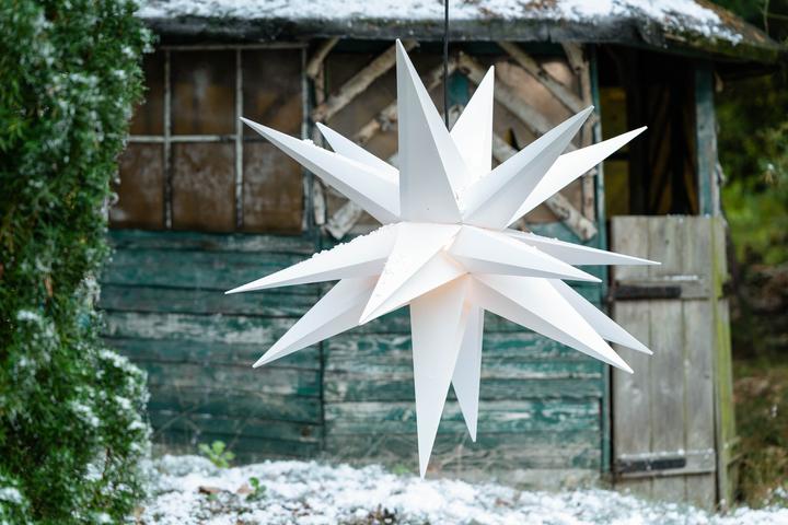 Actual product image Novaliv Poinsettia decorative star | 100cm WHITE | indoor and outdoor | for E14 bulb with thread