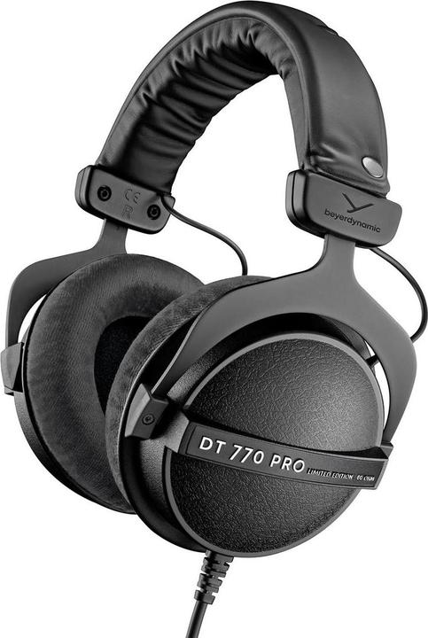Beyerdynamic DT 770 Pro Black Limited Edition (No noise cancellation, Cable)