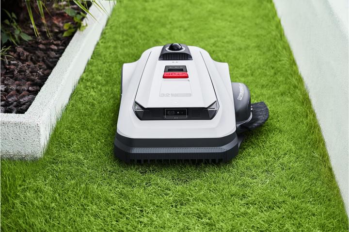 Produktbild Ecovacs GOAT A1600 LiDAR Pro (1600 m², Ohne Begrenzungskabel)