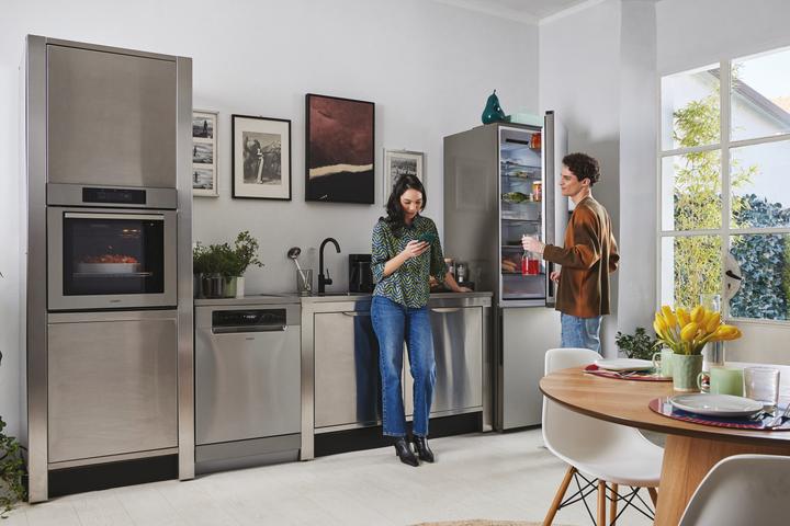 Actual product image Candy CNCQ4T620CX (409 l)