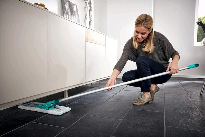 Produktbild Leifheit Bodenwischer Profi XL micro duo mit Aluminiumstiel (1 Stk.)