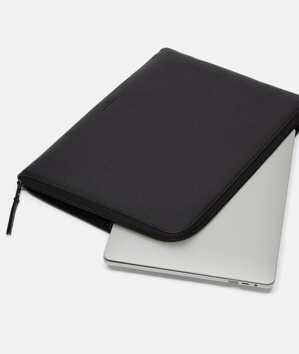 Produktbild Liebeskind Berlin Laptop/Tablet Accessories Laptop Case aus Leder (17")