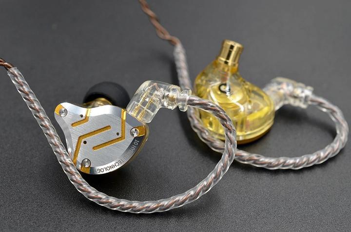 Image du produit KZ Acoustique ZS10 Pro. Écouteurs dorés de 3 5 mm (Filaire)