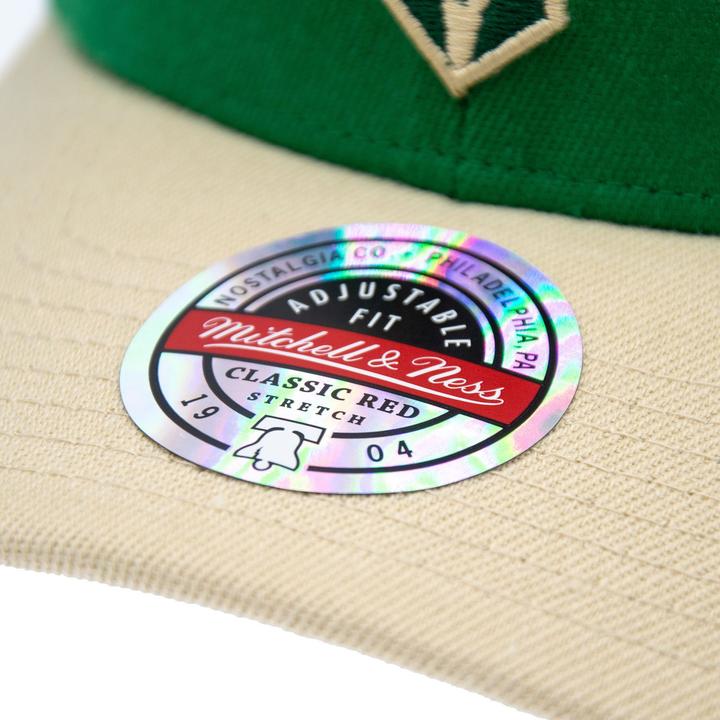 Produktbild Mitchell & Ness M&N Stretch Snapback Classic Red Cap - Milwaukee Bucks (One Size)