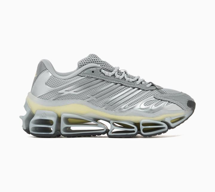 Core Black, Silver Metallic