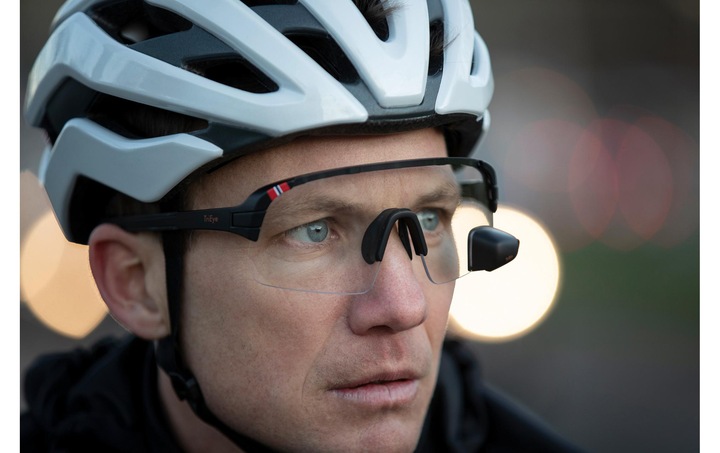 Actual product image Tri Eye View Sport Photochromatic (Black, Transparent)