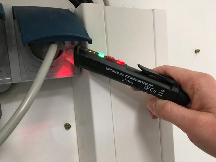 Produktbild LABS Messgeräte-Set, Steckdosentester + Spannungsprüfer