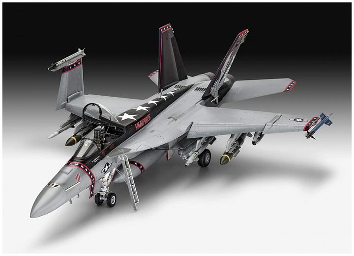 Actual product image Revell F/A-18E Super Hornet
