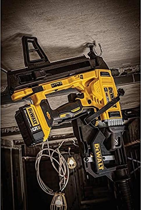 Actual product image DeWalt DCN8903017 Nail