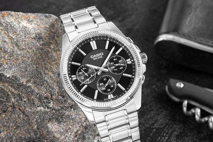 Produktbild Casio Collection (42 mm)