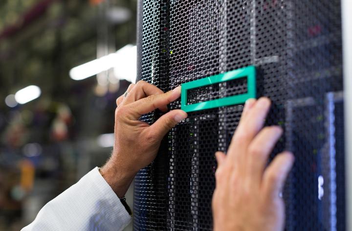 Actual product image HPE P36203-B21, Rack, 240 mm, 370.1 mm, 45 mm, 360 g