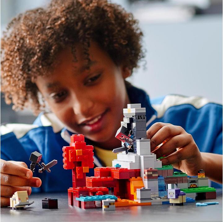 Produktbild LEGO Das zerstörte Portal (21172, LEGO Minecraft)