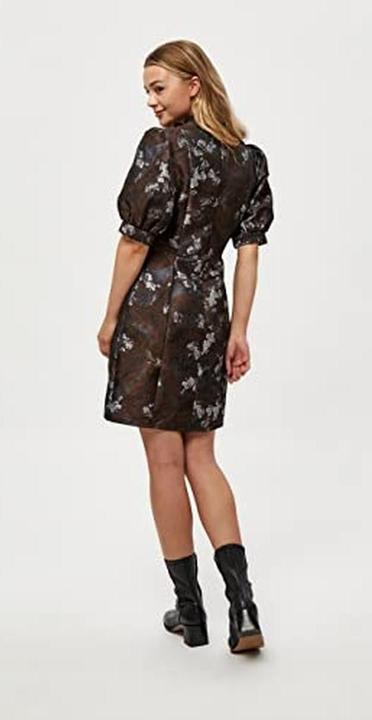 Image du produit Minus Robe décontractée classique (44)