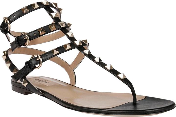 Actual product image Valentino Garavani Rockstud Flip-Flop Sandals (35)