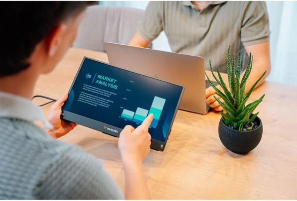 Immagine prodotto Verbatim Monitor portatile 14" FHD Touch LIGHT con Power Bank 5000mAh (1920 x 1080 pixel, 14")