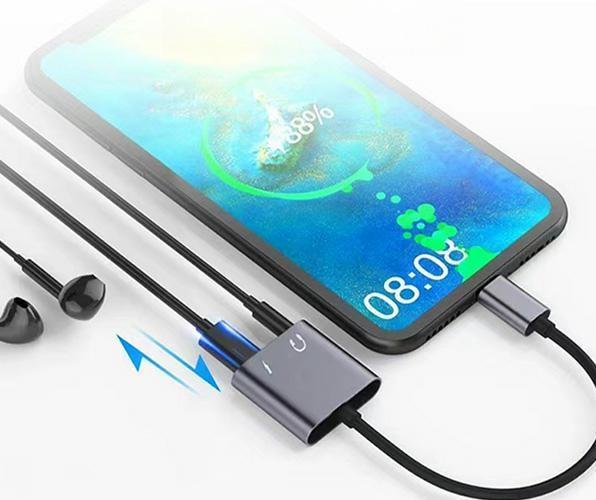 Produktbild Beline Adapter rozdzielający USB-C na USB-C/Jack 3,5mm czarny/black DAC BLNAA01 (USB Typ C, 3.5mm Klinke, USB Typ C)