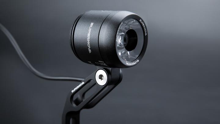 Produktbild Supernova E3 V521 (235 lm)