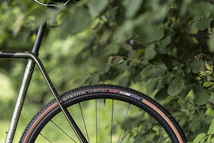 Produktbild Vredestein Aventura Tubeless-Ready (38-622)