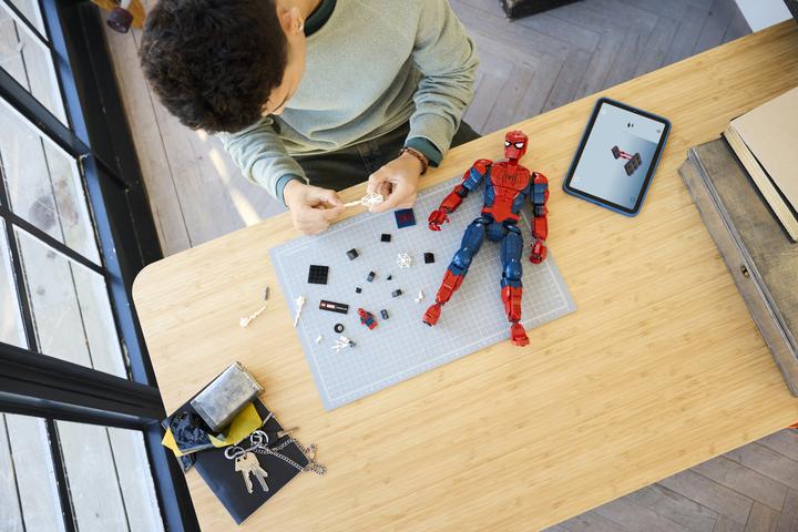 Produktbild LEGO Spider-Man-Figur (76346, LEGO Marvel)