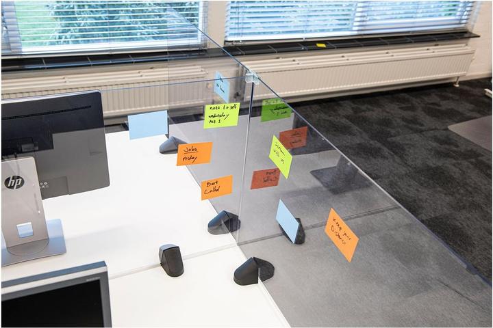 Produktbild smiT Tischtrennwand für Doppelarbeitsplatz