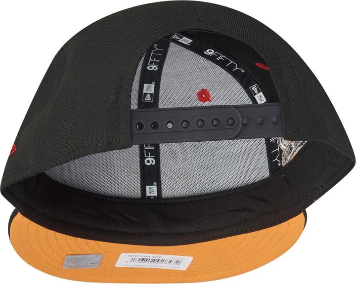 Actual product image New Era 9Fifty Retro Tampa Bay Buccaneers (One size)