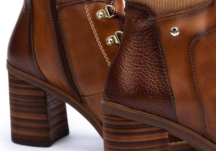 Actual product image Pikolinos w7s-8851 (40)