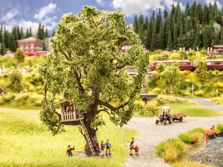 Produktbild Noch Baum Eiche 150 mm 21765 1 St.