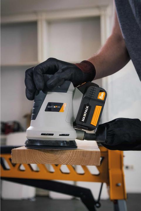 Actual product image Batavia 18V Battery Random Orbit Sander 7063457 (Eccentric grinder)