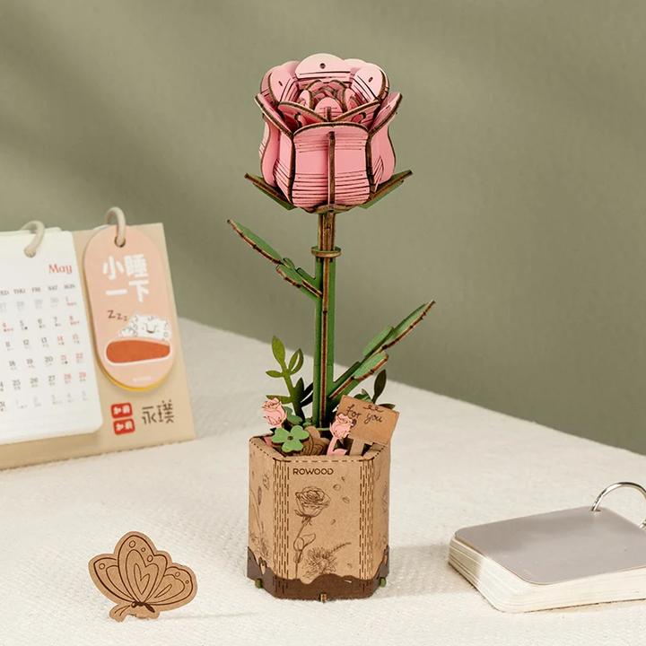 Actual product image Robotime Bouquet