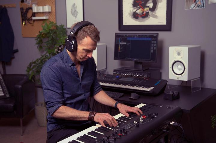 Image du produit Yamaha YH-WL500 draadloze koptelefoon voor muziekinstrumenten (GYHWL500) (Pas de réduction du bruit, 9 h, Sans fil)