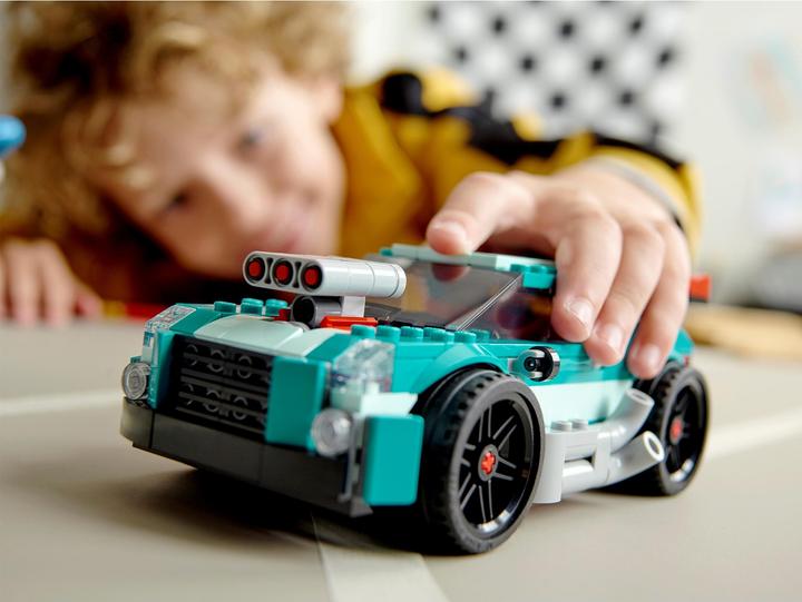 Immagine prodotto LEGO Corridore su strada (31127, LEGO Creator 3-in-1)
