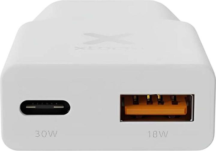 Image du produit Xtorm 1x USB-C, 1x USB-A 18W Go2 SlimLine (33 W, 2 ports)