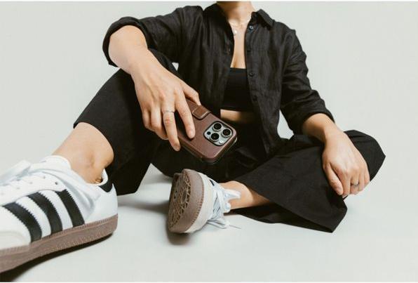 Immagine prodotto Nomad Modern Leather Folio (Apple iPhone 16 Pro)