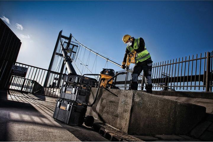 Produktbild DeWalt Absaugbohrer (12 Millimeter)