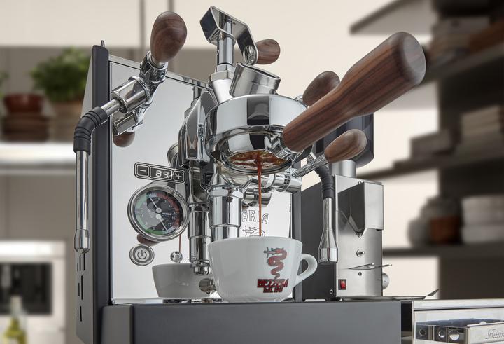 Image du produit Bezzera Machine à café filtre Aria Top Pid Acier inoxydable/Noir