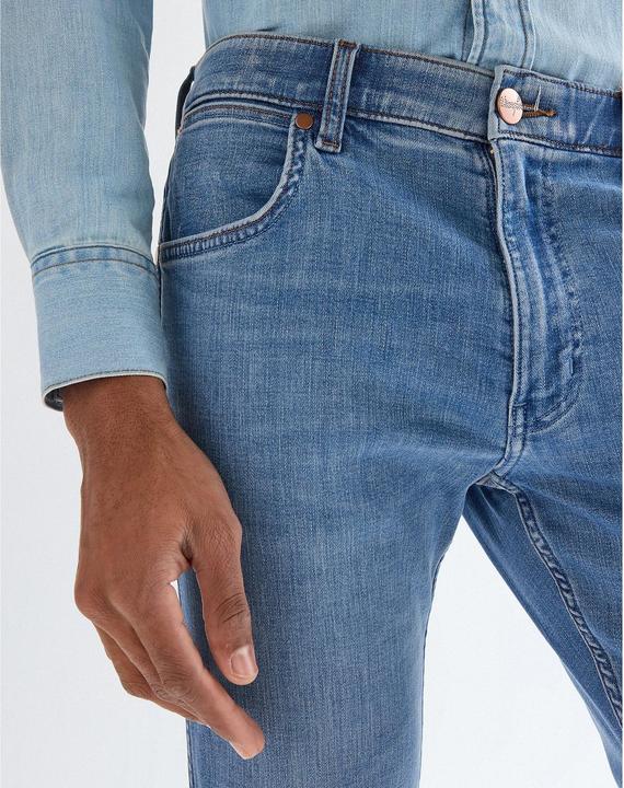 Actual product image Wrangler Jeans Greensboro (32)