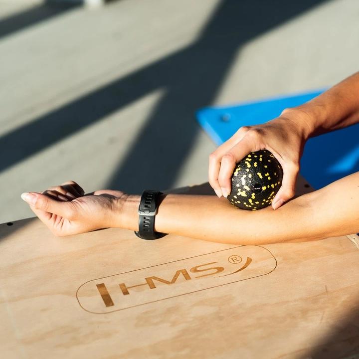 Actual product image HMS FSBM04 Black-Yellow DOTS MASSAGESET (8 cm)