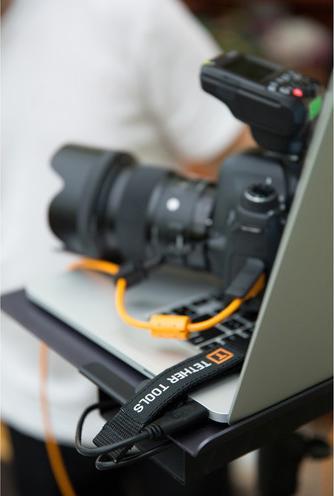Actual product image Tether Tools Aero SecureStrap