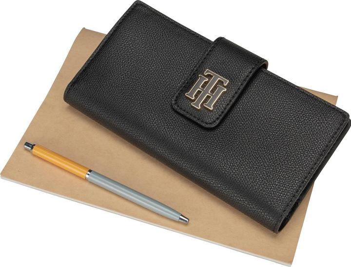 Actual product image Tommy Hilfiger Long Wallet TH Outline Large Flap Wallet FA22