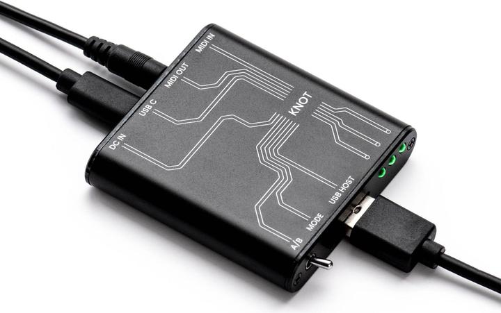 Actual product image Intech Studio Knot (Controller)