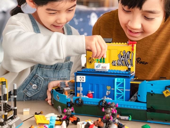 Image du produit LEGO Base de l'équipe secrète des Monkie Kids (80013, LEGO Monkie Kid, LEGO difficiles à trouver)