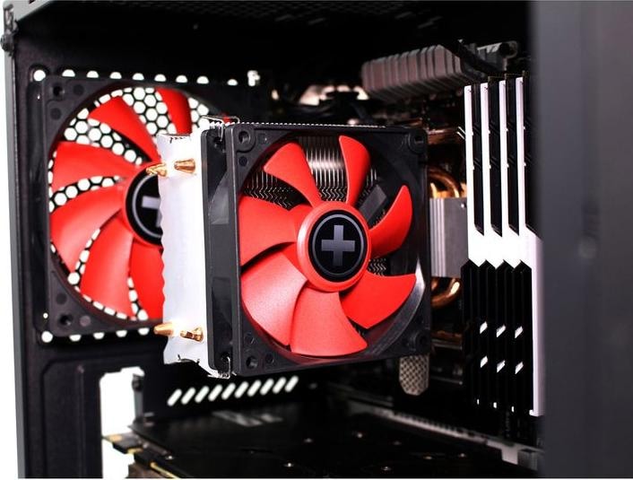 Actual product image Xilence 600/2200 rpm, 65.4 CFM, 14/23.8 dB (130 mm)