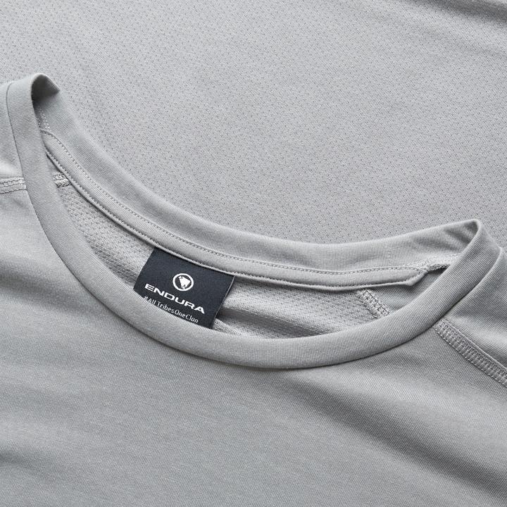 Actual product image Endura Loop L/S Tech Tee Gd (XS)