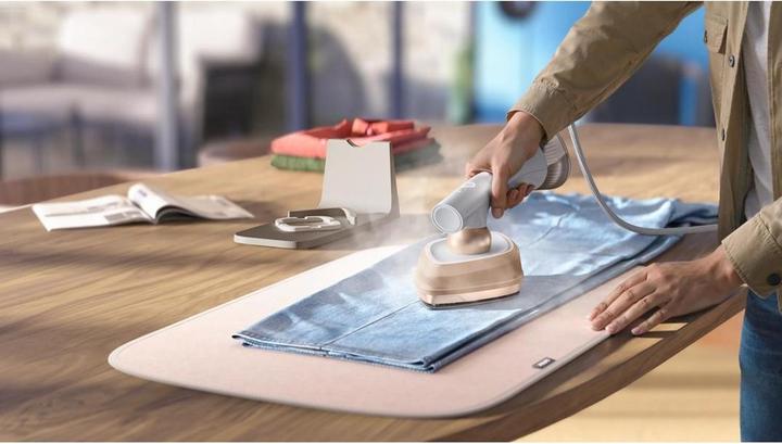 Produktbild Philips OneTurn (1800 W, 90 g/min)