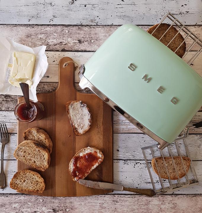 Actual product image Smeg 50's Retro Style