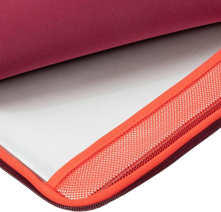 Actual product image Rivacase 5223 Laptop Vertical Sleeve (14")
