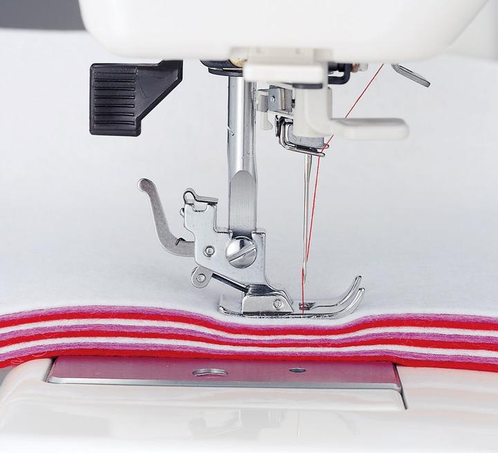 Produktbild Janome 415 Nähmaschine