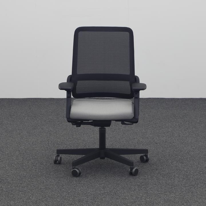 Produktbild Sitag Bürostuhl SitagXilium Mesh swissmade mit 4D Armlehnen, Grau, Neu (45 - 58 cm)