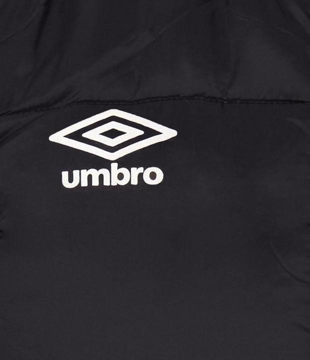 Produktbild Umbro Club Essential Weste (128)