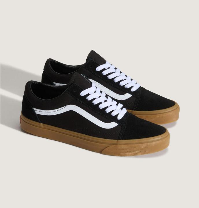 Black / Gum